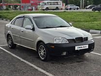 Suzuki Forenza 2.0 AT, 2004, битый, 350 000 км, с пробегом, цена 160 000 руб.