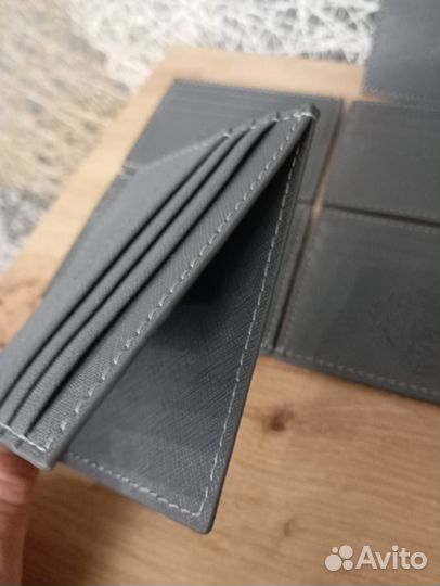 Картхолдер новый