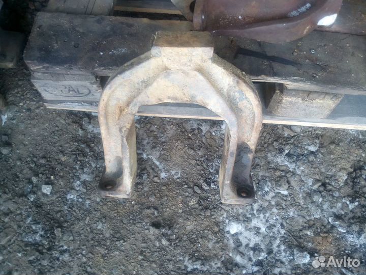 Вилка направляющего колеса 2157-1023 Doosan Solar