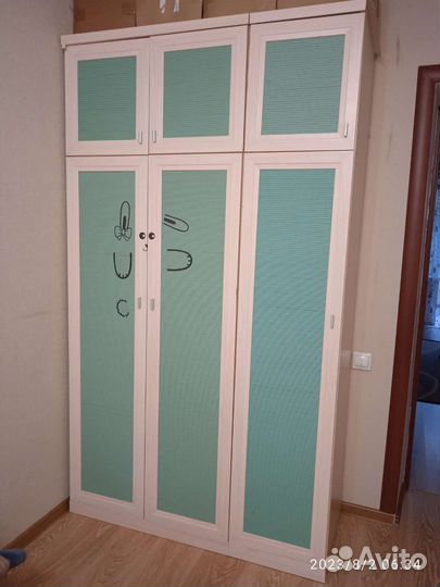 Детская мебель для школьника Lazurite