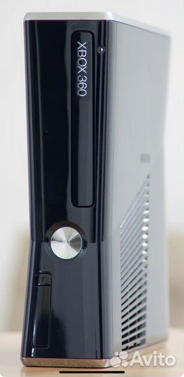 Xbox 360 s console model 1439, б/у