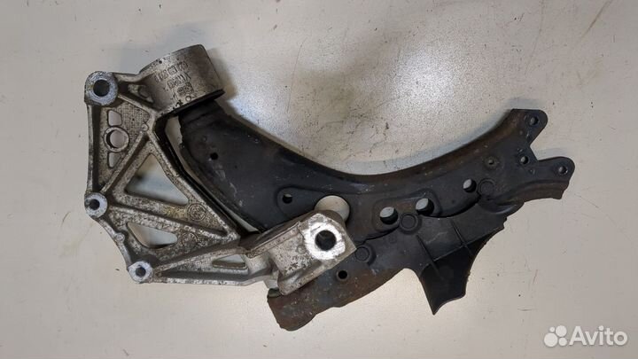 Рычаг подвески Skoda Fabia, 2005