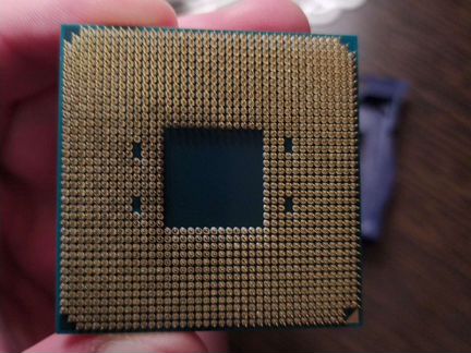 Процессор AMD Ryzen 7 PRO 2700