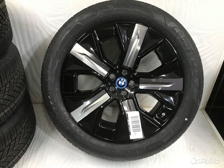 Оригинальные зимние колеса BMW iX R21 1011 стиль