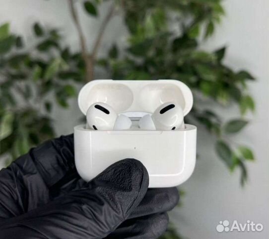 Беспроводные наушники AirPods Pro