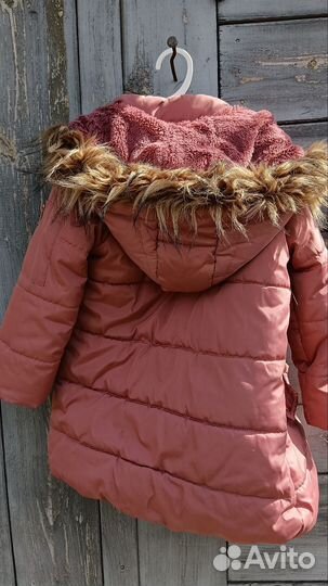 Пуховик зимний девочке 110
