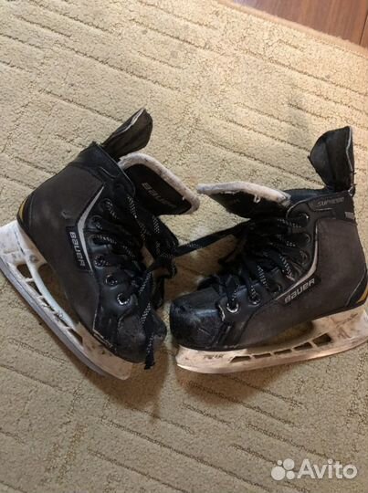 Хоккейные коньки bauer 32