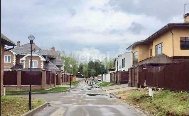 Участок 9,7 сот. (ИЖС)