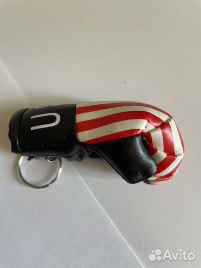 Брелок боксерская перчатка