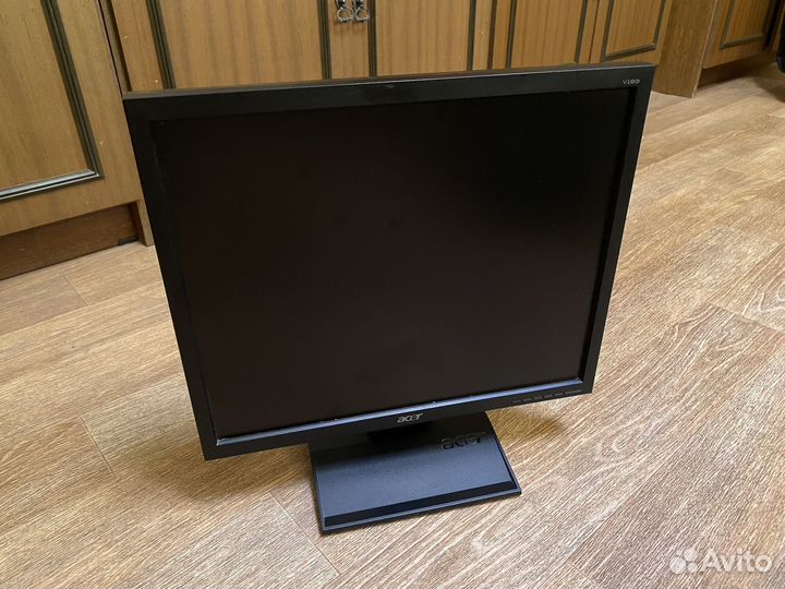 Монитор Acer V193