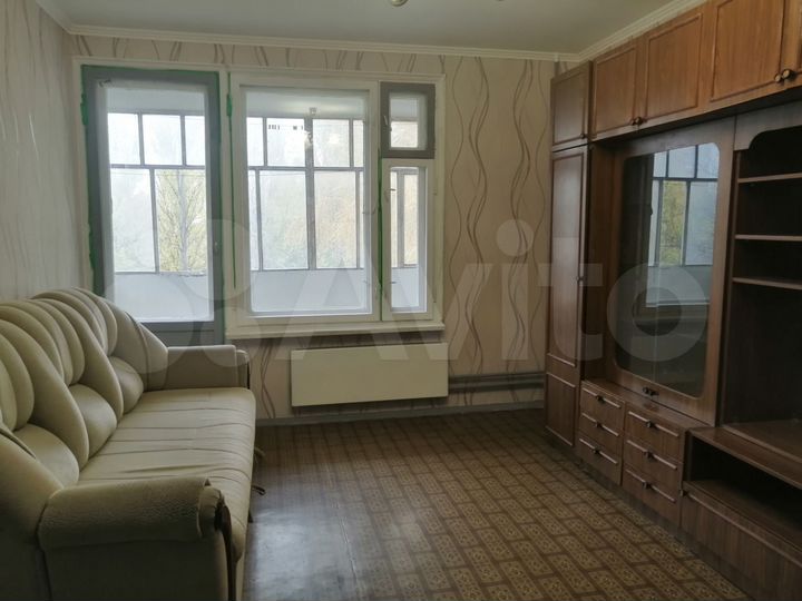 2-к. квартира, 49 м², 2/12 эт.