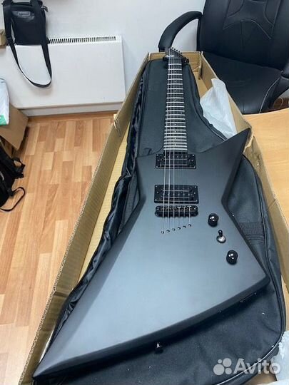 S by Solar EB4.6C электрогитара с чехлом