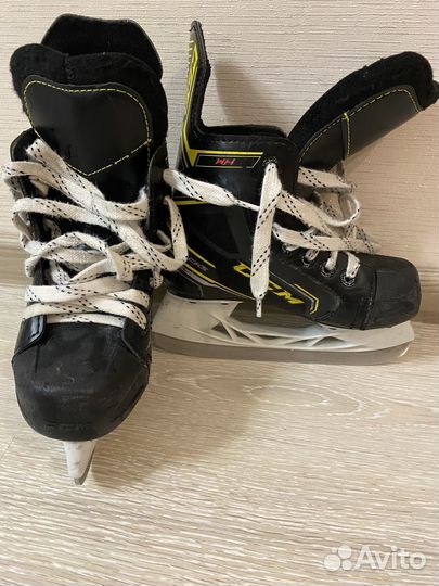Продам коньки хоккейные детские
