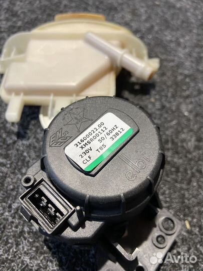 Распределитесь воды для вертикальной см Bosch