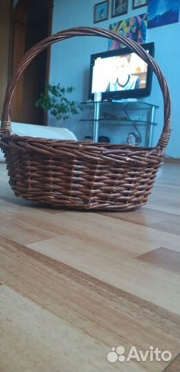 Плетеная корзина