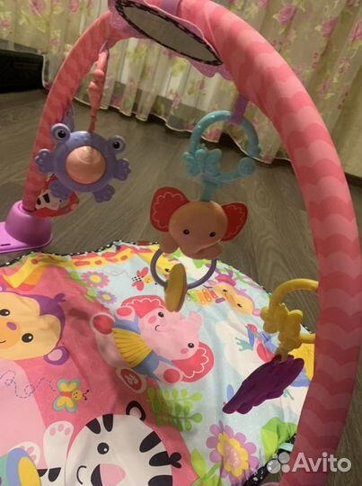 Развивающий коврик с пианино Fisher price