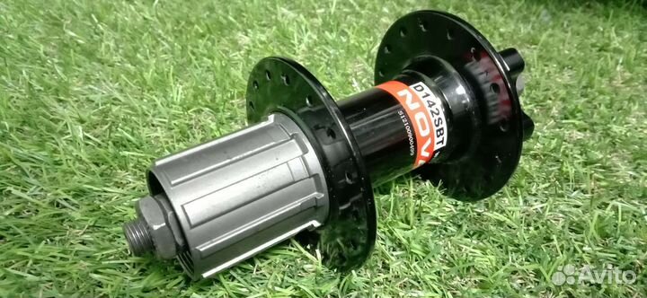 Втулка задняя Novatec d142sbt 135х10 под эксцентр