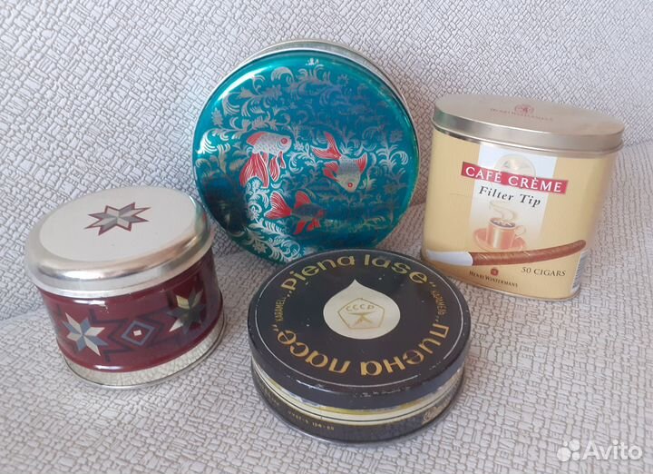 Жестяная банка коробка