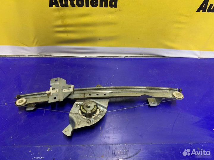 Стеклоподъемник передний левый Renault Sandero