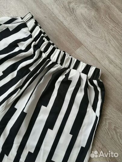 Шорты новые