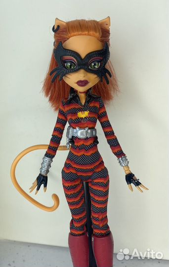 Кукла Монстер Хай Торалей Супергерой