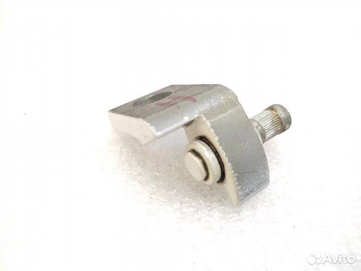 Петля двери задняя левая Audi A6 C7 1.8 CYG 2018