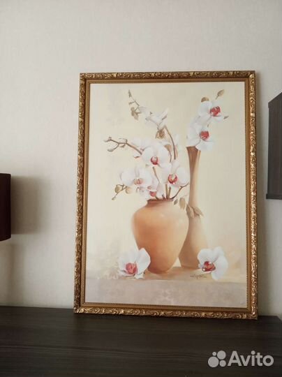 Большая картина в красивой раме