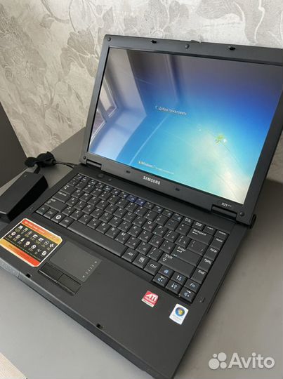 Ноутбук samsung