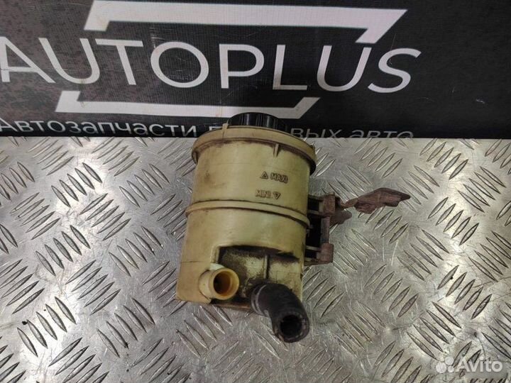 Бачок гур Renault Sandero 1.6 2010-2014