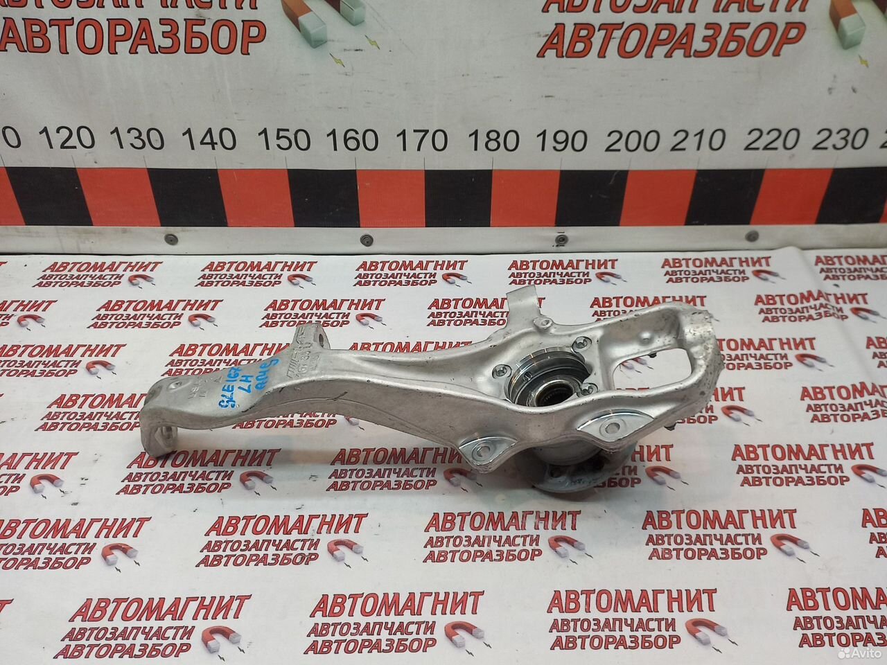 Кулак поворотный левый Мерседес AMG GLE 167