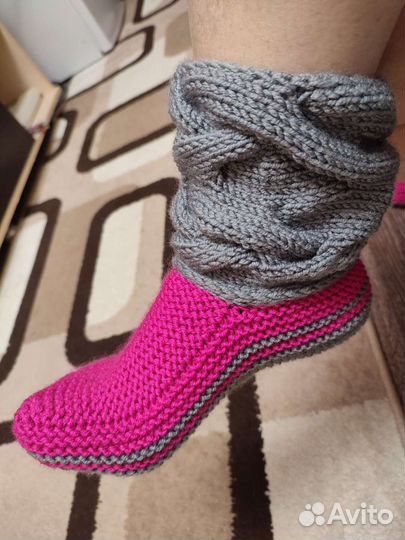 Носки следки,пинетки вязаные, ручная работа