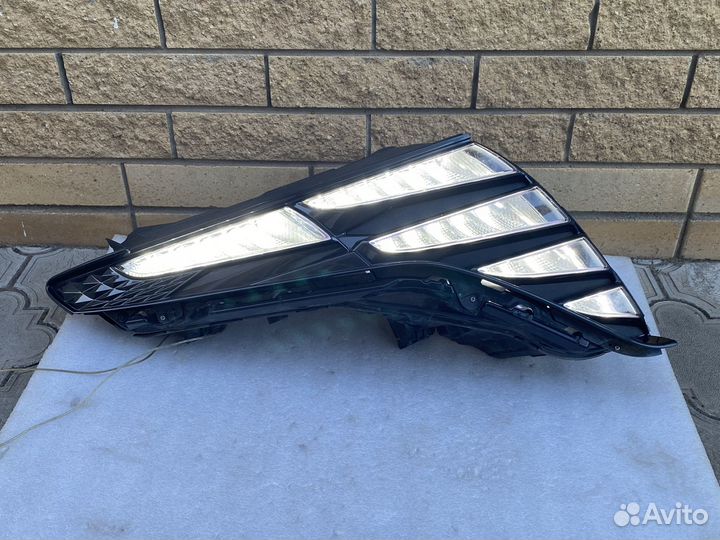 Фара дхо правая Hyundai Tucson 4 N9100