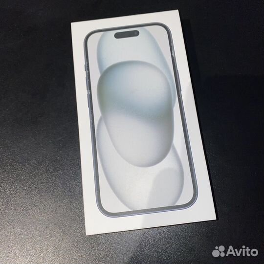iPhone 15, 256 ГБ