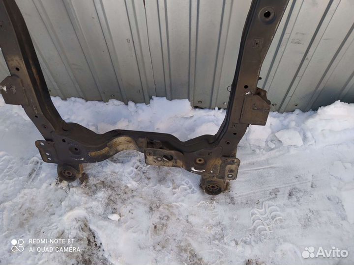 Передний подрамник Opel Astra J