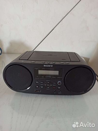 Музыкальный центр sony zs-rs60bt