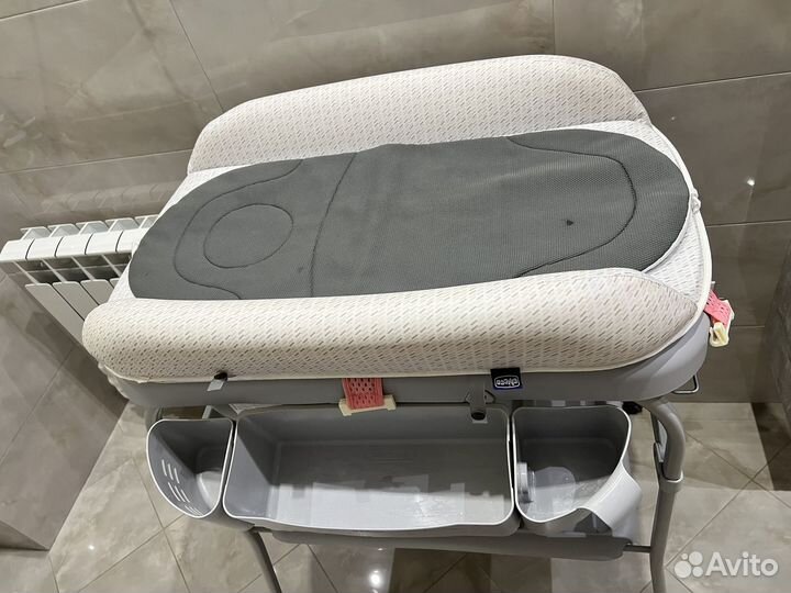 Детская ванночка с пеленальным столиком chicco