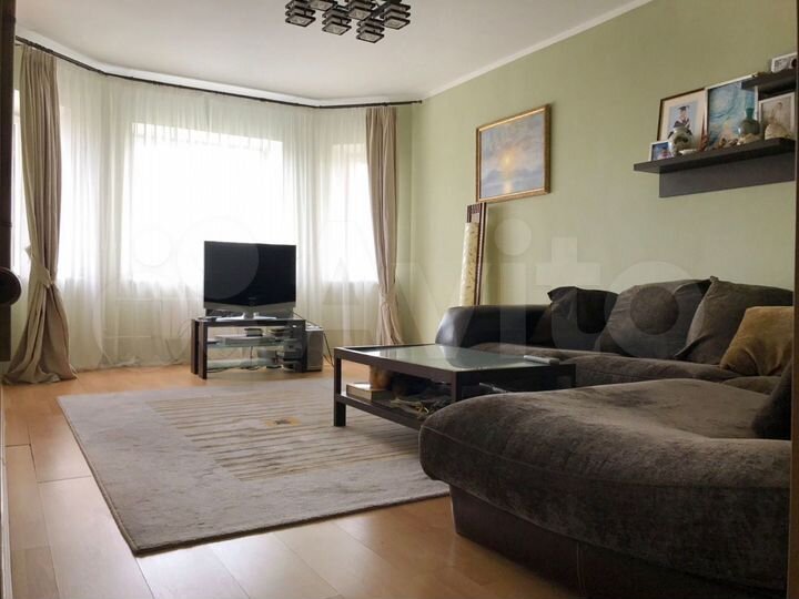 3-к. квартира, 100 м², 11/21 эт.