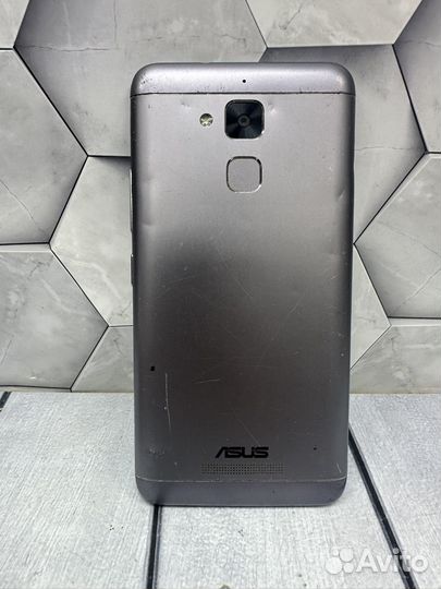 ASUS ZenFone 3 Max ZC520TL, 2/16 ГБ