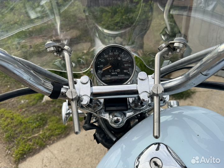 Suzuki intruder vs 750