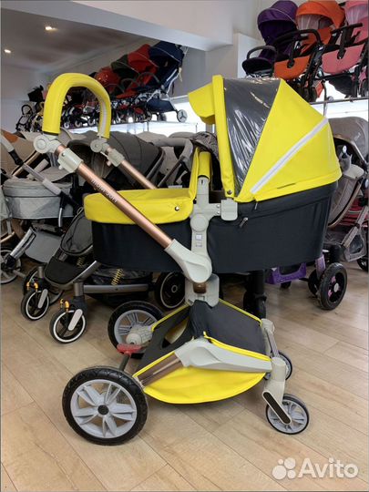 Коляска Hot Mom