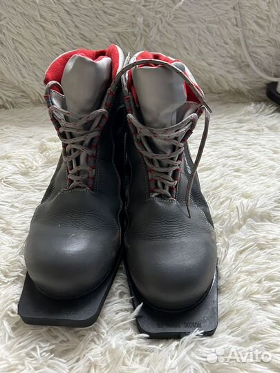 Лыжные ботинки 47 размер