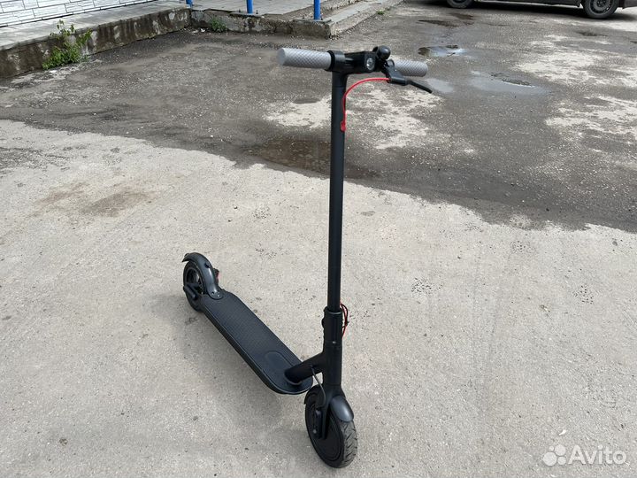 Самокат xiaomi m365 pro