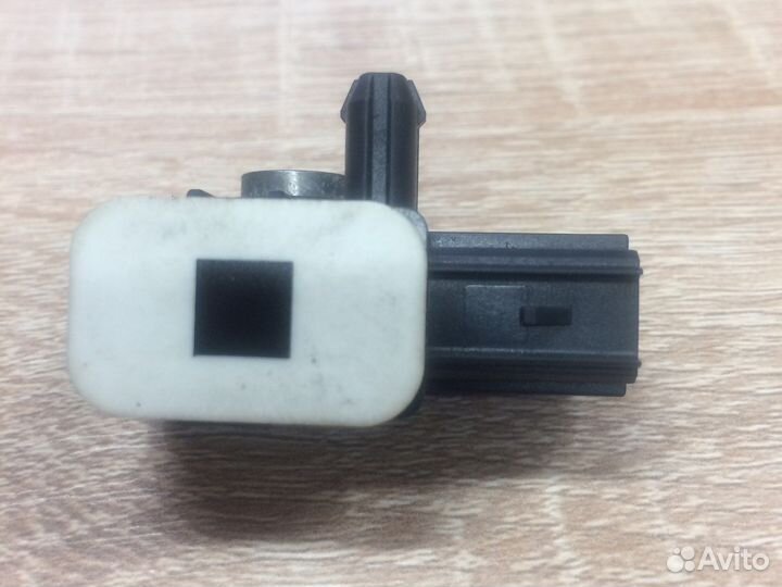 Датчик удара боковой Ford AM5T14B342AA