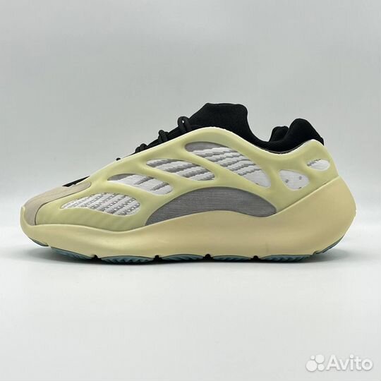 Кроссовки Adidas Yeezy Boost 700