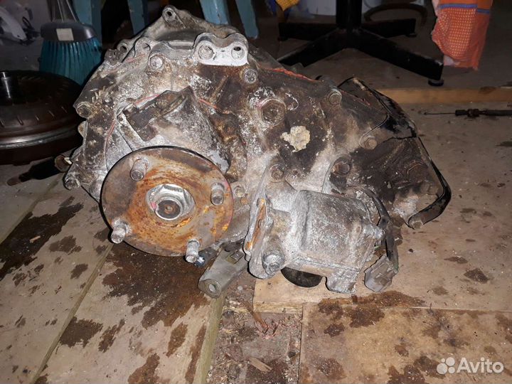 Раздатка Тойотa Prado 120