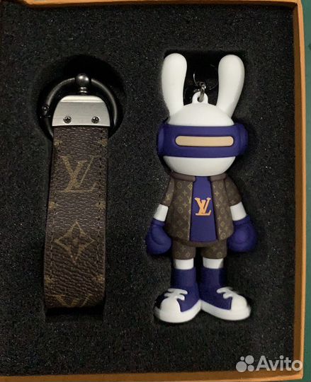 Брелок louis vuitton