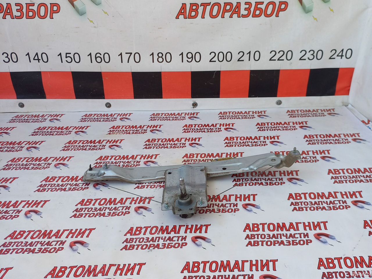 Стеклоподьемник задний правый Рено Дастер 2 19 н.в