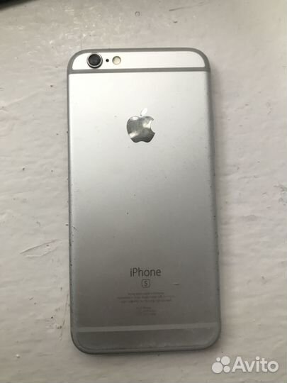 iPhone 6S, 64 ГБ