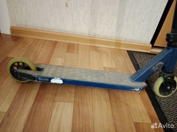 Трюковой самокат