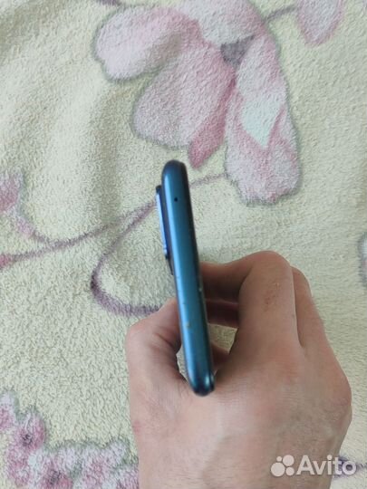 realme Q3s, 8/128 ГБ
